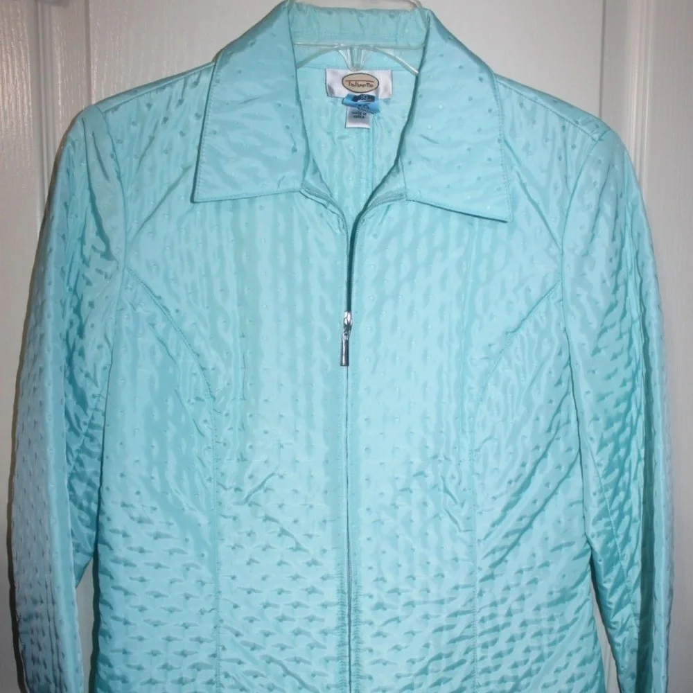 Talbot's Ladies aqua lightweight jacket indented dots long sleeve sz 4…Like New…